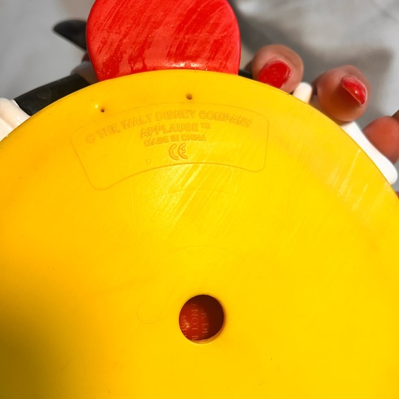 RARE! VINTAGE MINNIE MOUSE BOWL WITH ROTATING HEAD BY APPLAUSE RED AND YELLOW - Picture 6 of 7